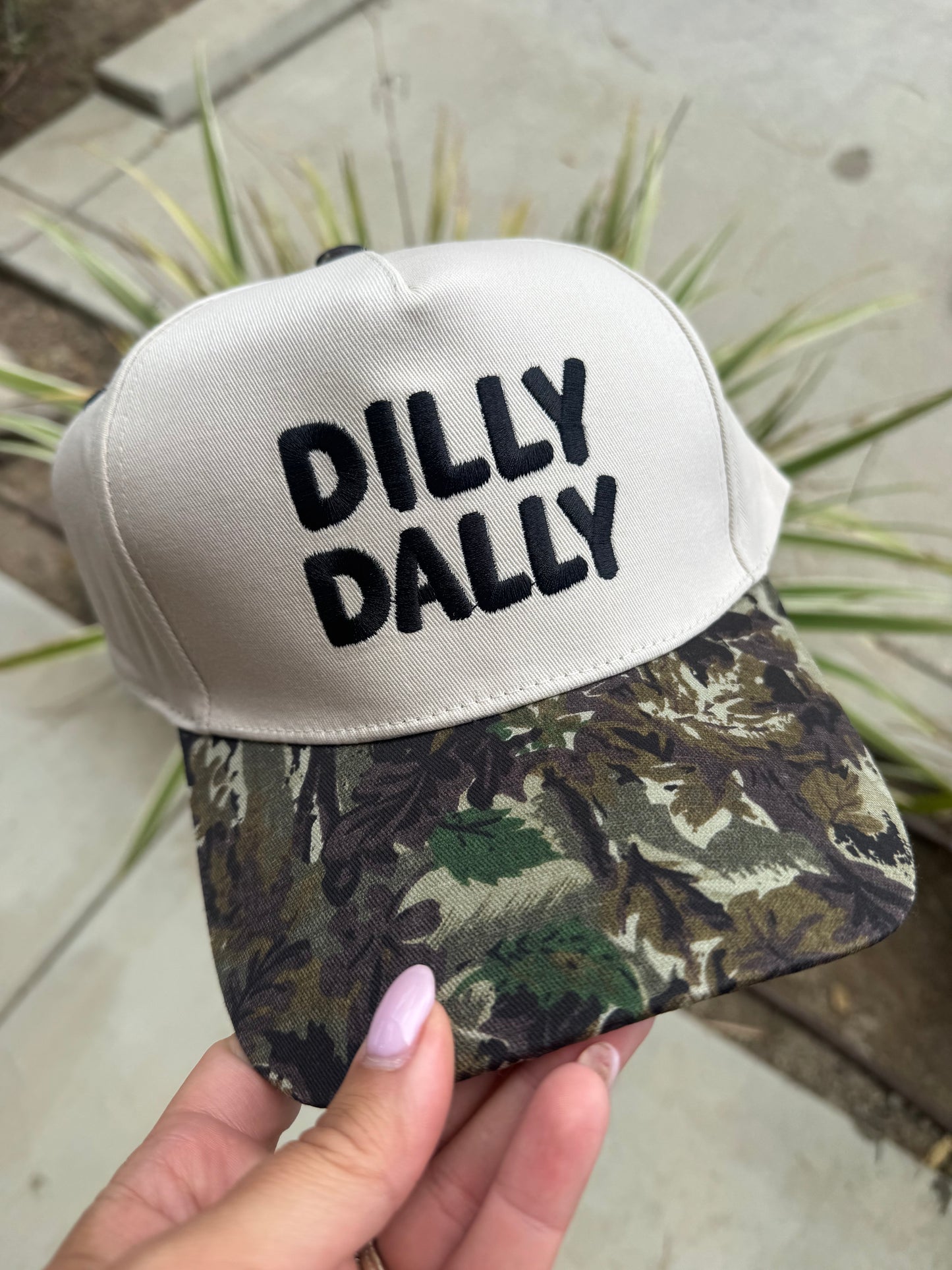 Dilly Dally Hat