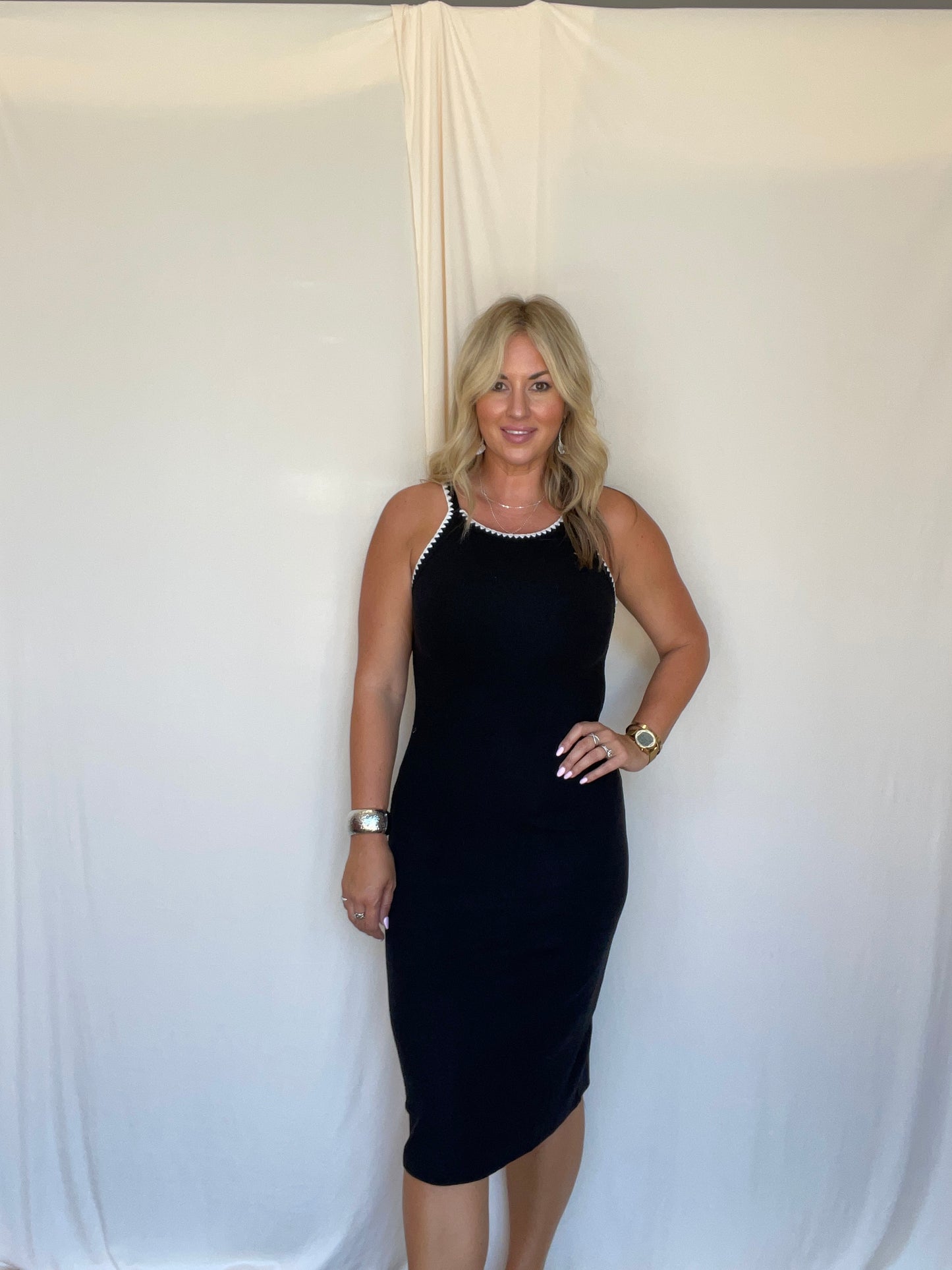 Muse Ribbed Midi Dress
