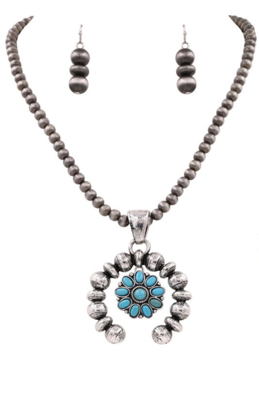 Silver Spur Necklace