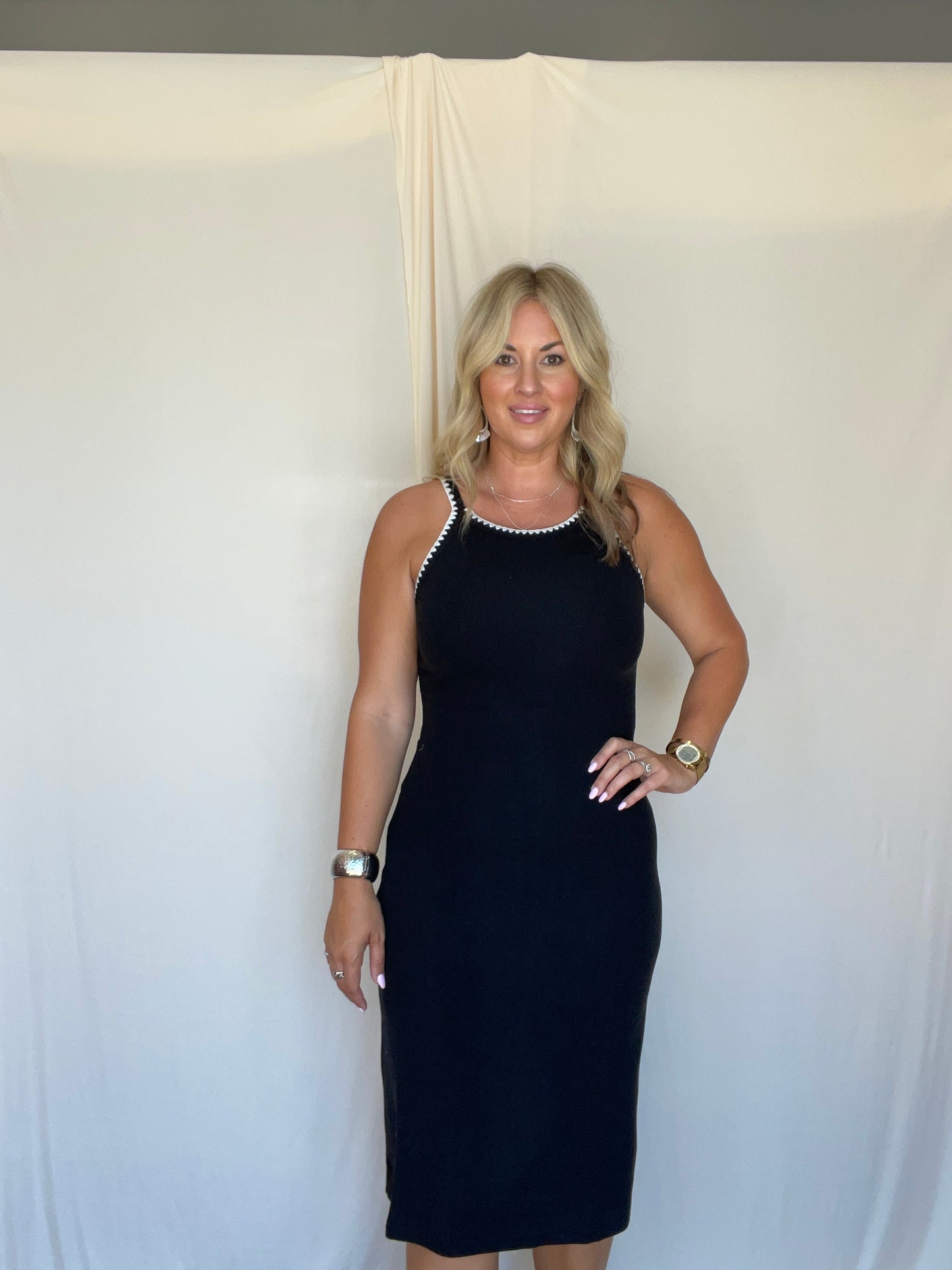 Muse Ribbed Midi Dress