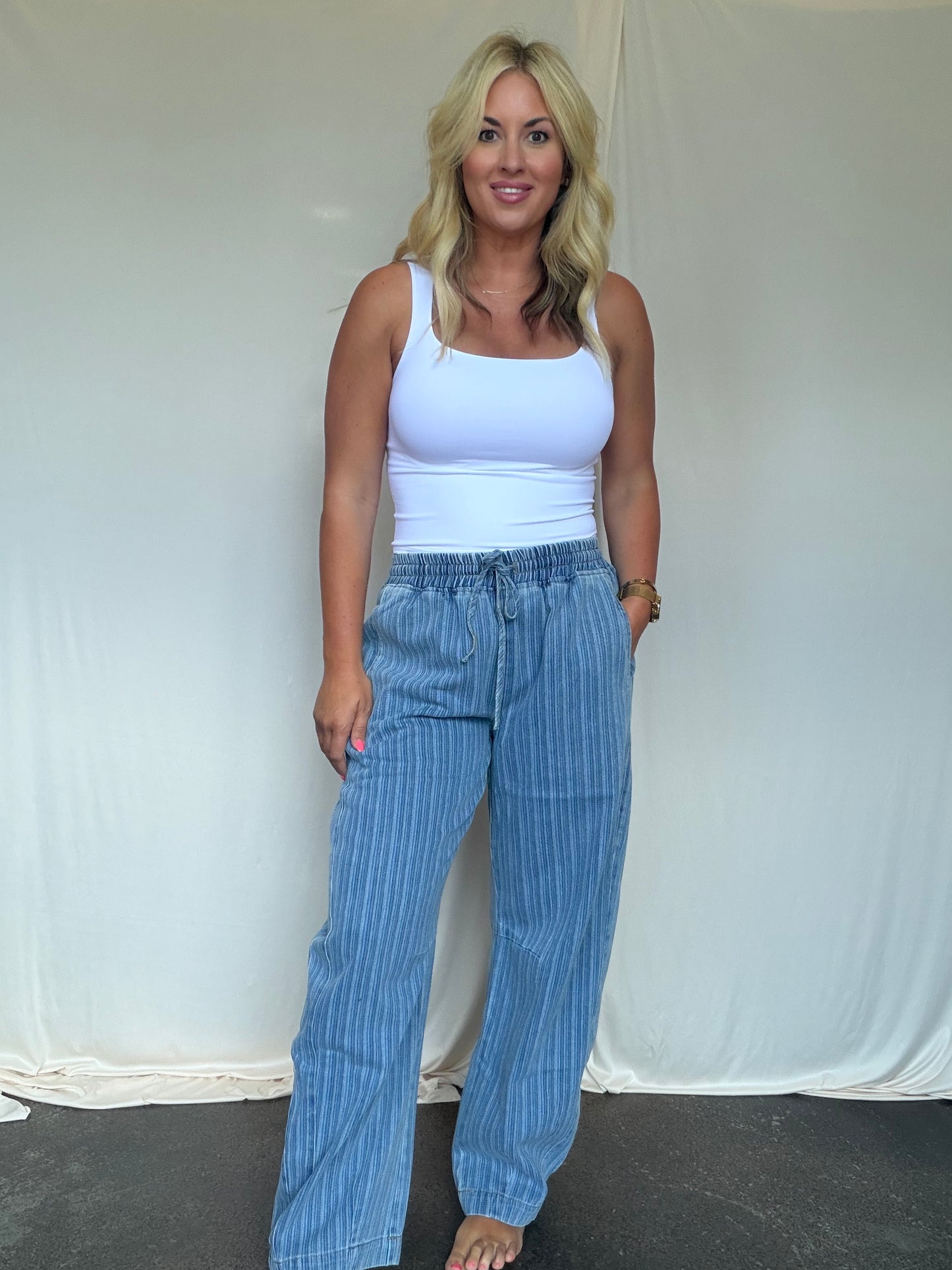 Mabel Drawstring Barrel Pants