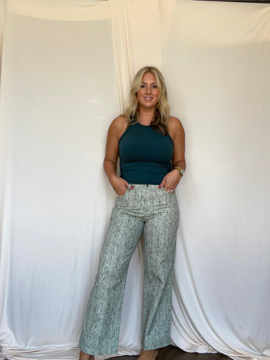 Huntress Camo Pants
