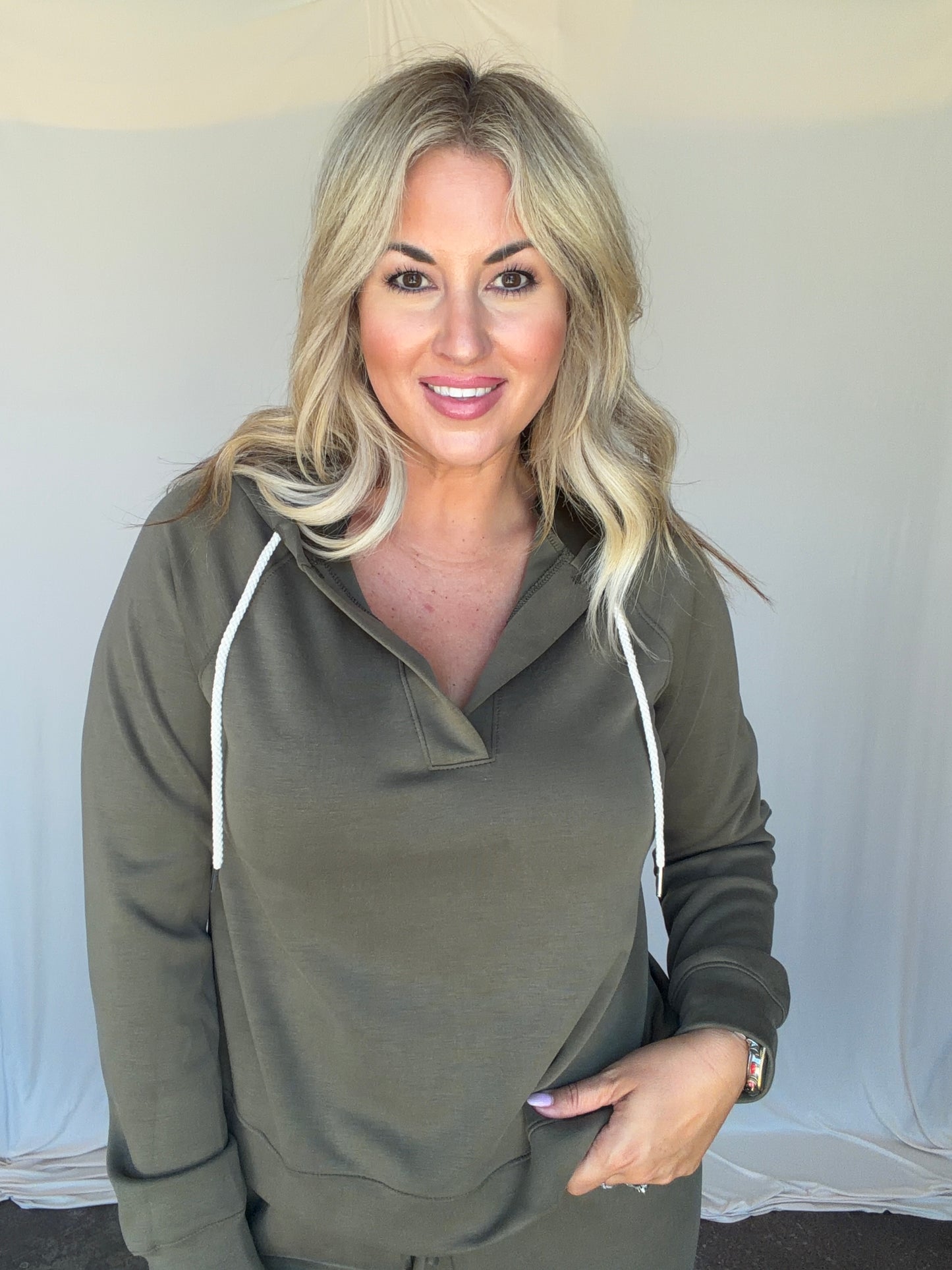 Olive Grove Pullover