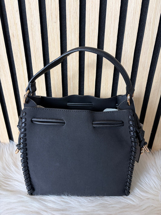 Elsa Bucket Bag